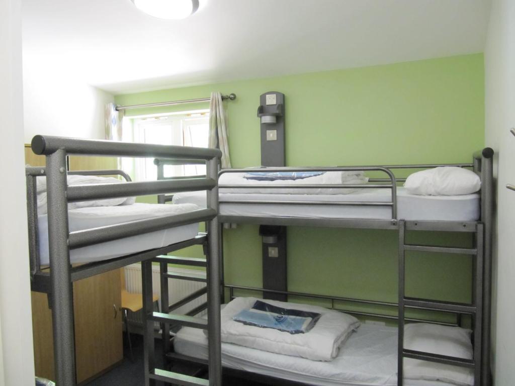 Yha Eastbourne Hostel Bagian luar foto